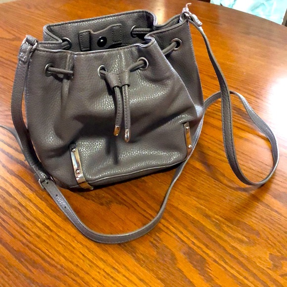 White House Black Market Handbags - WHITE HOUSE BLACK MARKET Cross Body Purse